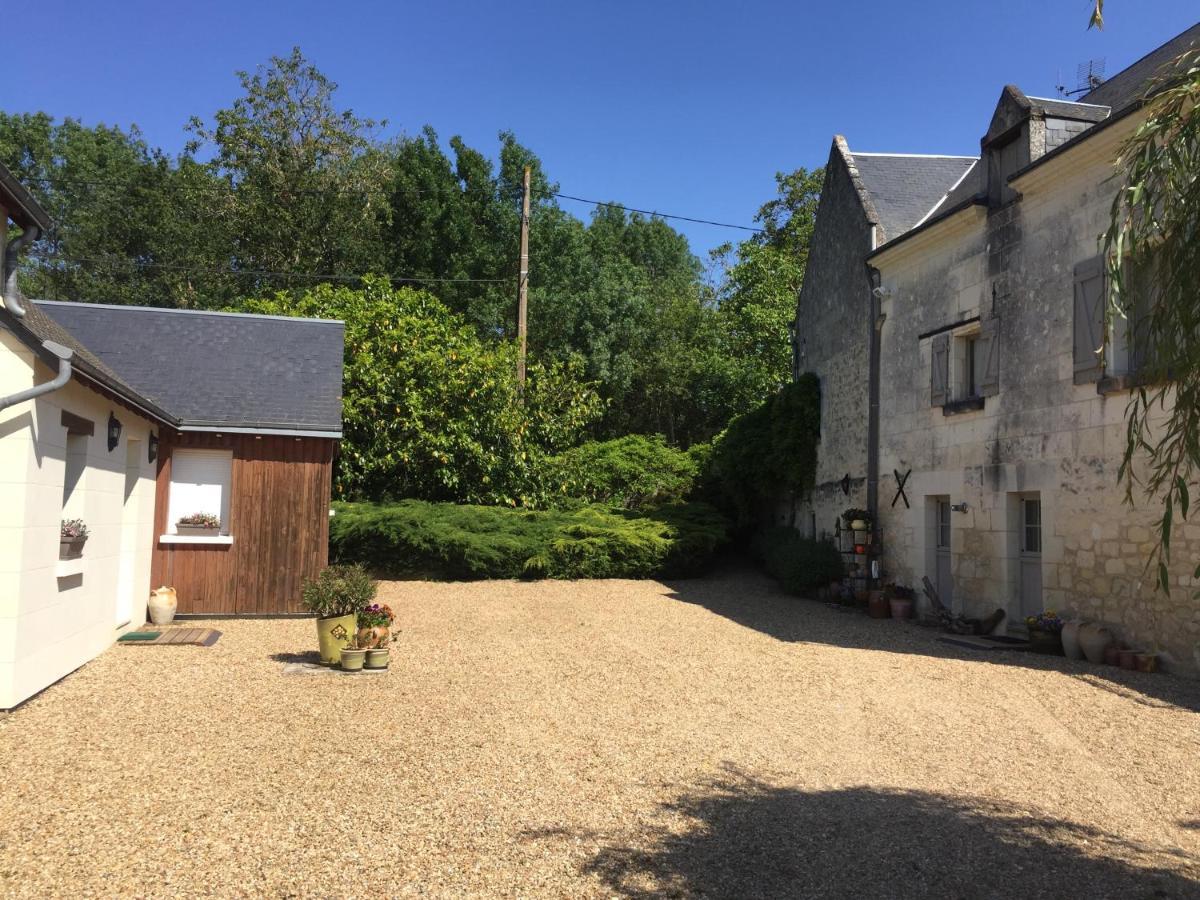 Gite De La Cale De La Clauderie Rigny-Ussé Buitenkant foto