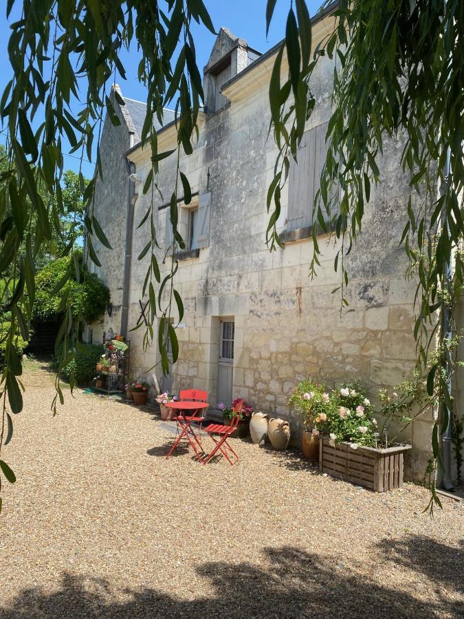 Gite De La Cale De La Clauderie Rigny-Ussé Buitenkant foto